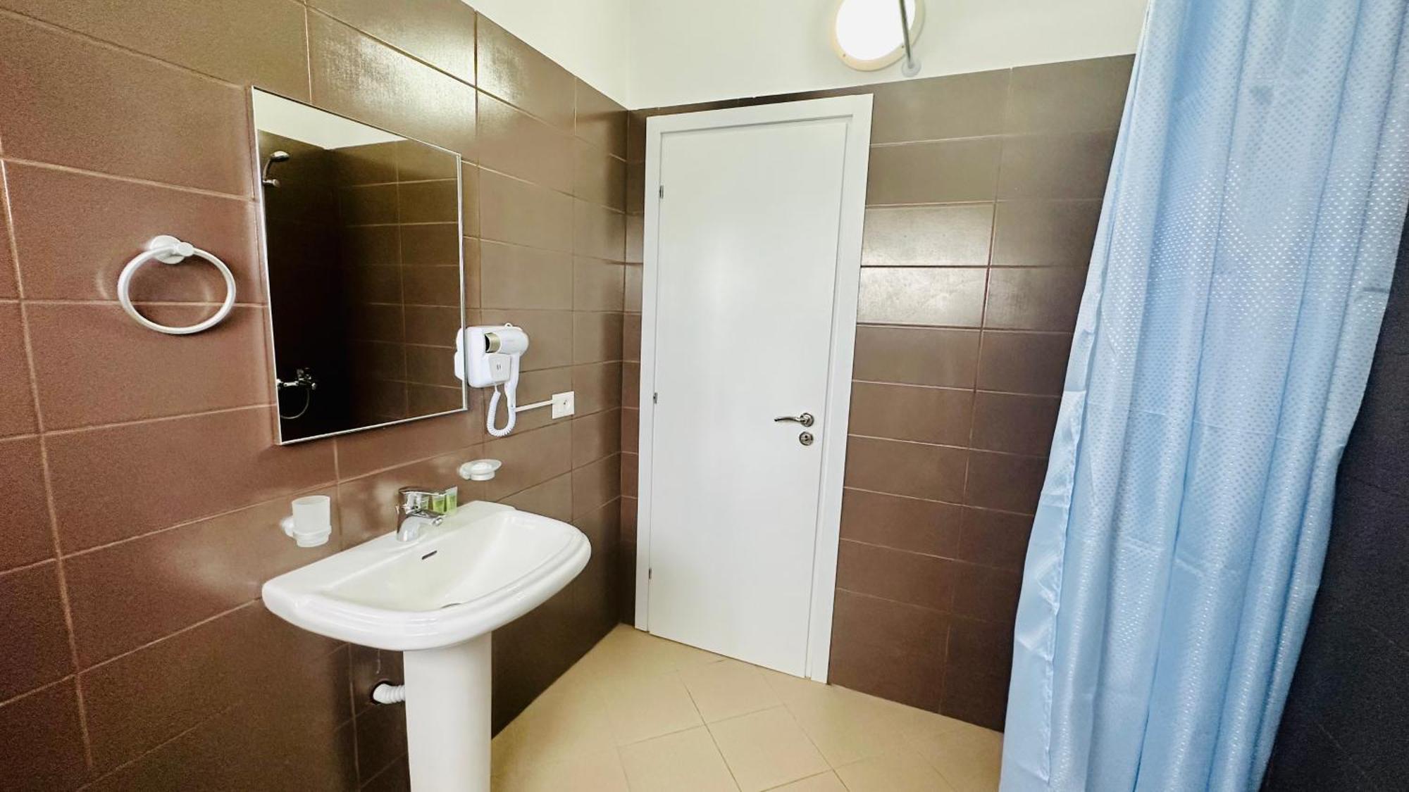 Villa Colombo Vlorë Esterno foto